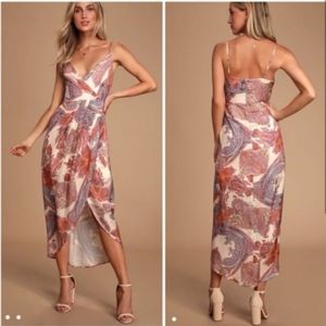 Lulu's Medium Blush Paisley Print Surplice Midi Dress